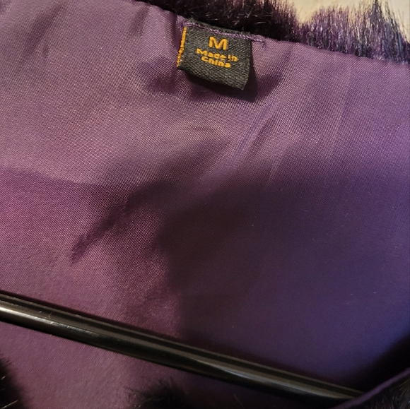 Faux fur sizee med beautiful condition - Picture 3 of 6